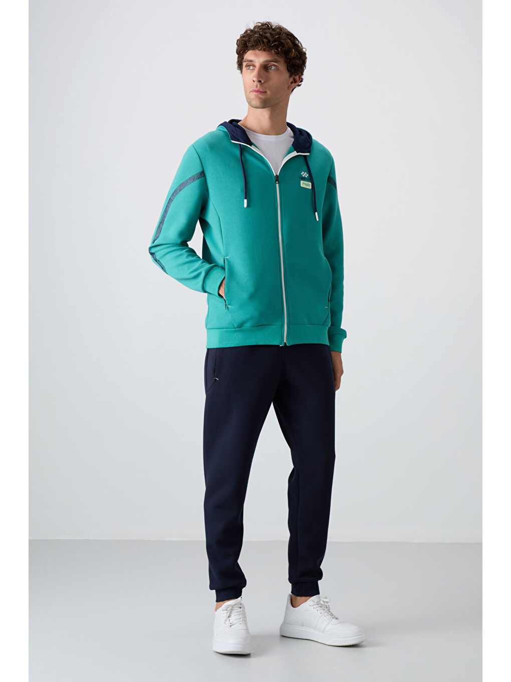 Lacivert Deniz Yeşili - İndigo Pamuklu Kalın Yumuşak Dokulu Comfort Fit Baskılı Erkek Eşofman Takım - 85236-1