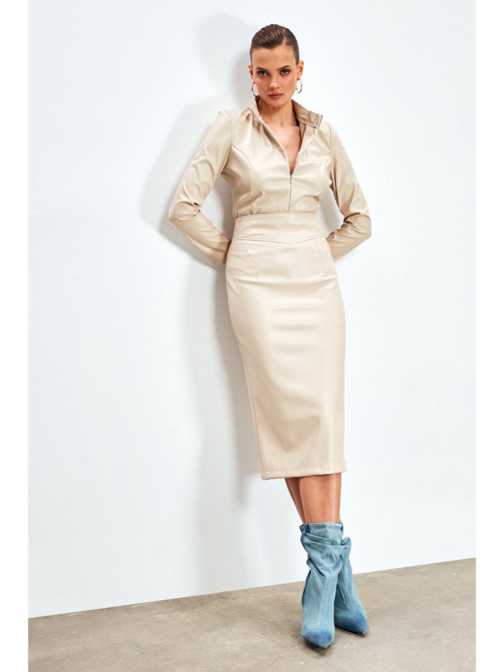 Bej Deri Kalem Etek - Taş