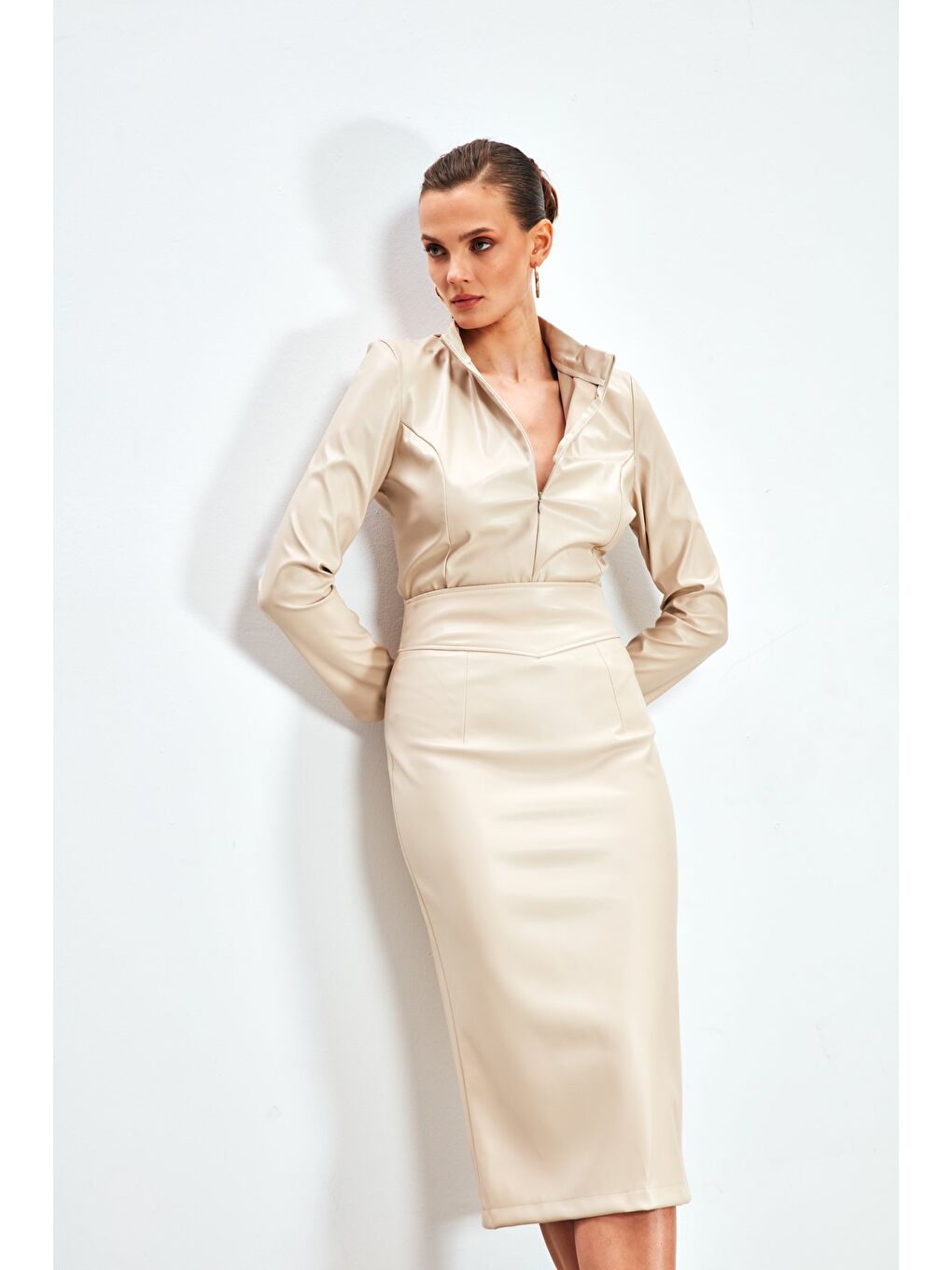 Bej Deri Kalem Etek - Taş-2