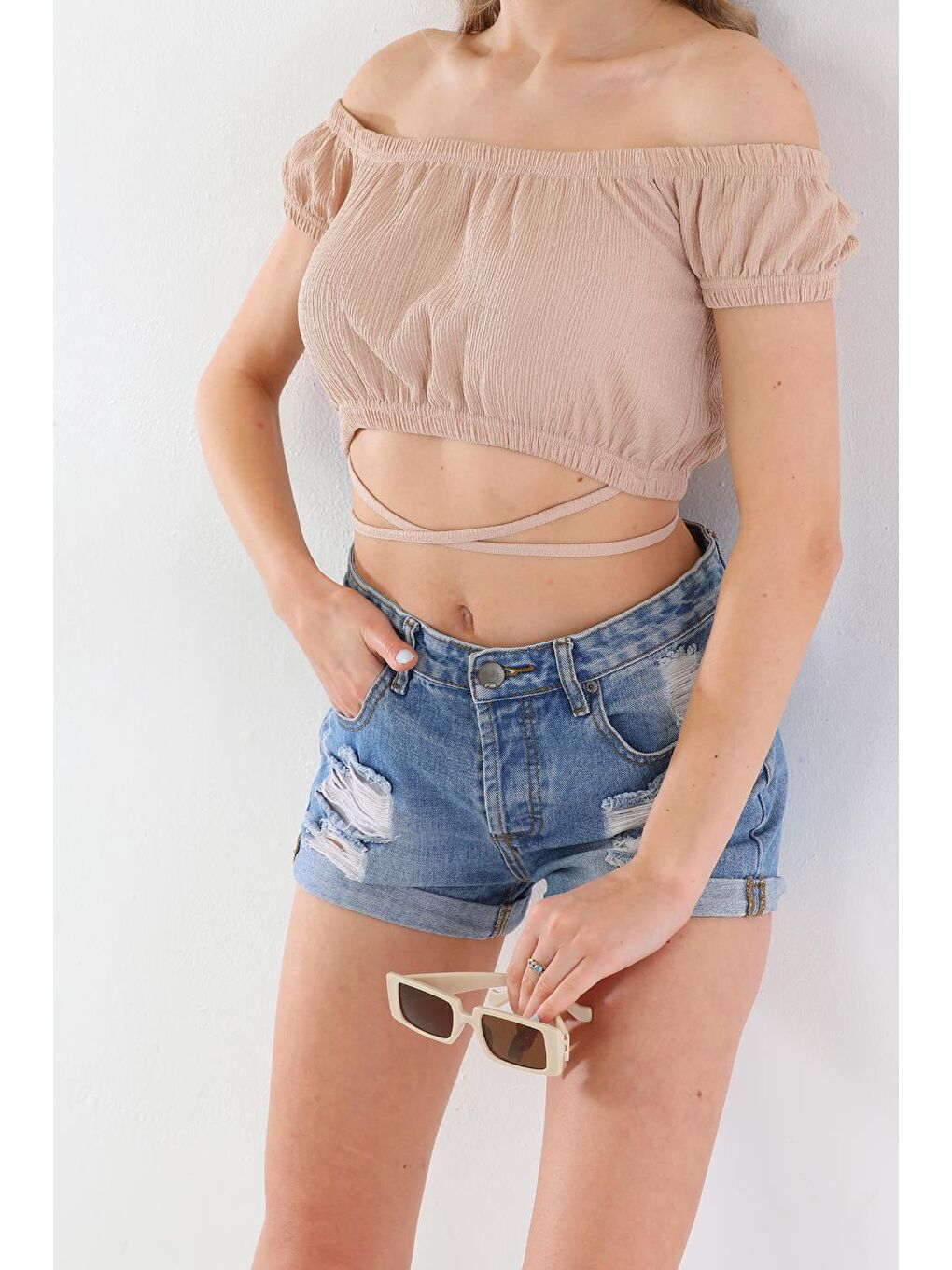 İp Bağlamalı Kısa Kollu Bürümcük Bej Kadın Crop Bluz-4