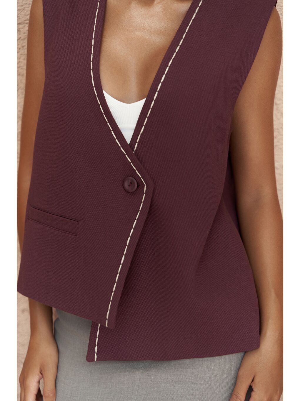 Maysa Nakış Detay Bordo Yelek-3