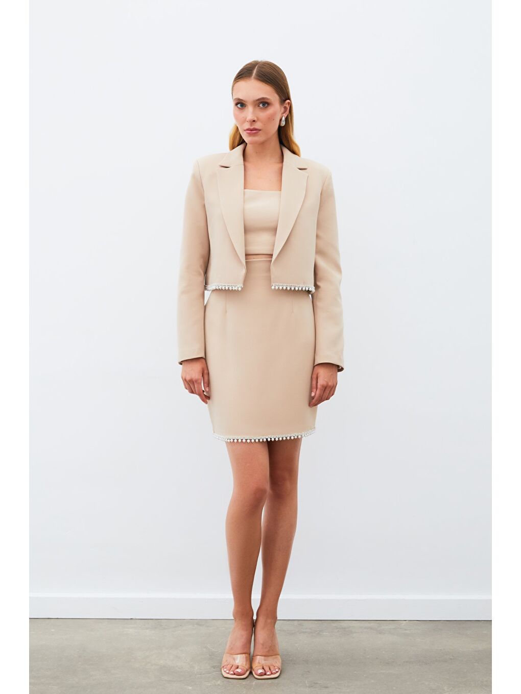 Aksesuarlı Kısa Etek - Bej-1