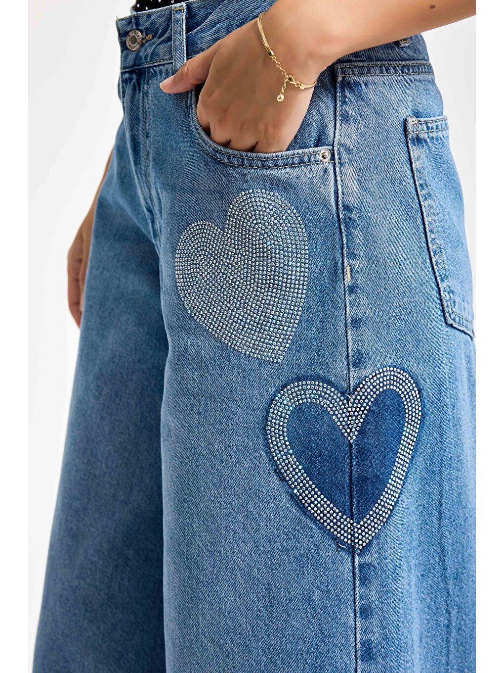 Mavi Kadın Jean Rengi 2S54 Parlak Taşlı Kalp Detaylı Bol Kesim Tasarım Denim-1