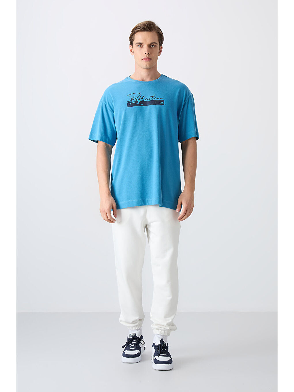Petrol Mavi Pamuklu Kalın Yumuşak Dokulu Oversize Fit Baskılı Erkek Tişört - 88334-1