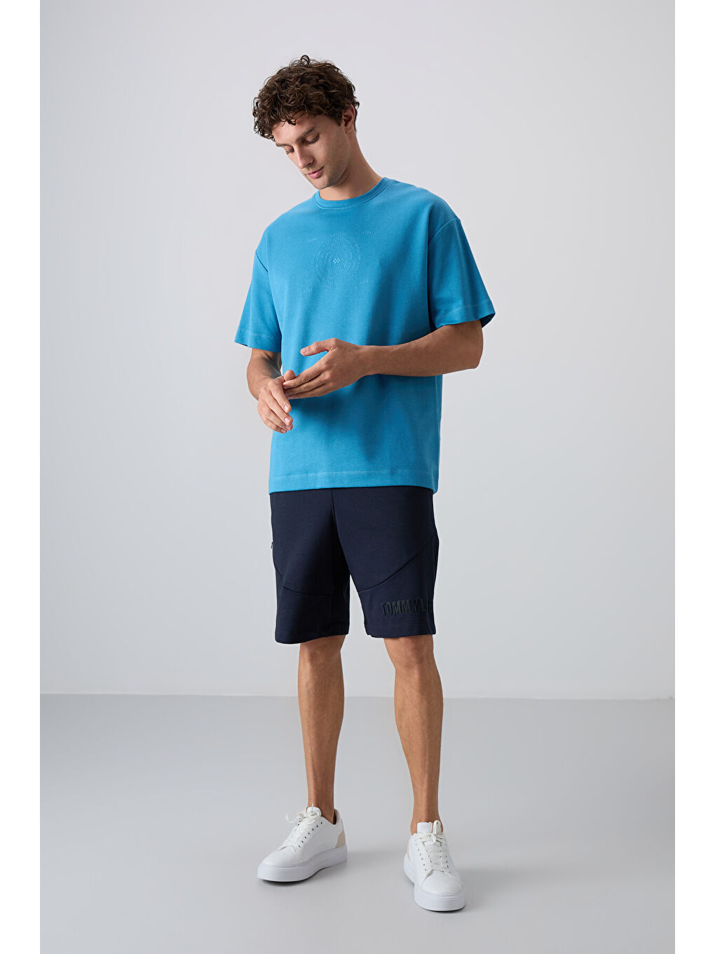 Petrol Mavi Pamuklu Kalın Yumuşak Dokulu Oversize Fit Baskılı Erkek Tişört - 88324-1