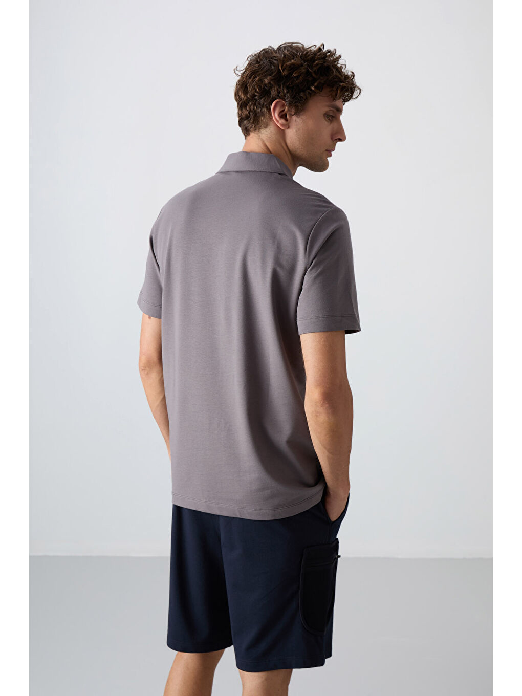 Koyu Gri Pamuklu Kalın Yumuşak Dokulu Standart Fit Basic Polo Yaka Erkek Tişört - 88348-4