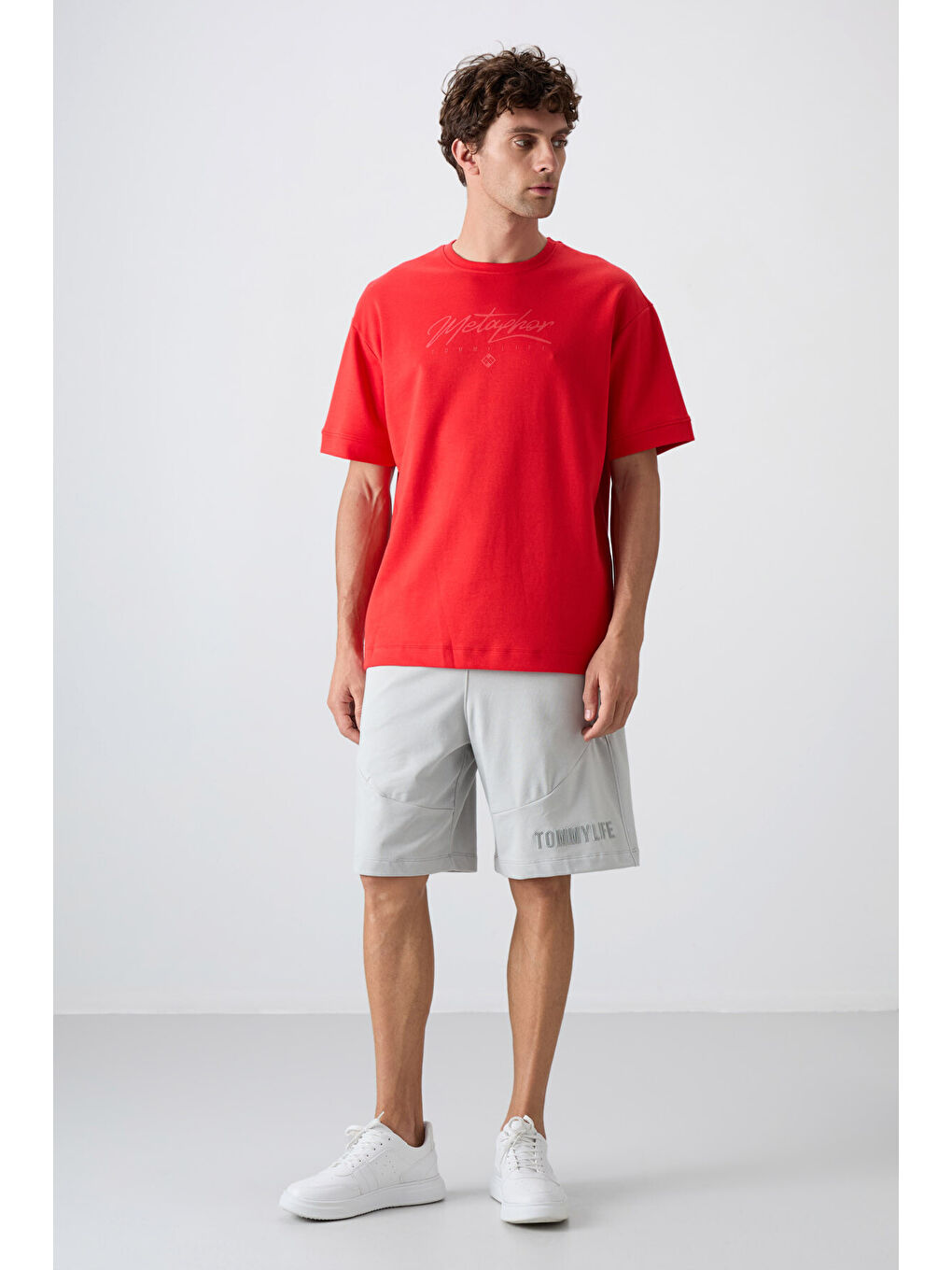 Kırmızı Fiesta Pamuklu Kalın Yumuşak Dokulu Oversize Fit Baskılı Erkek Tişört - 88320-1