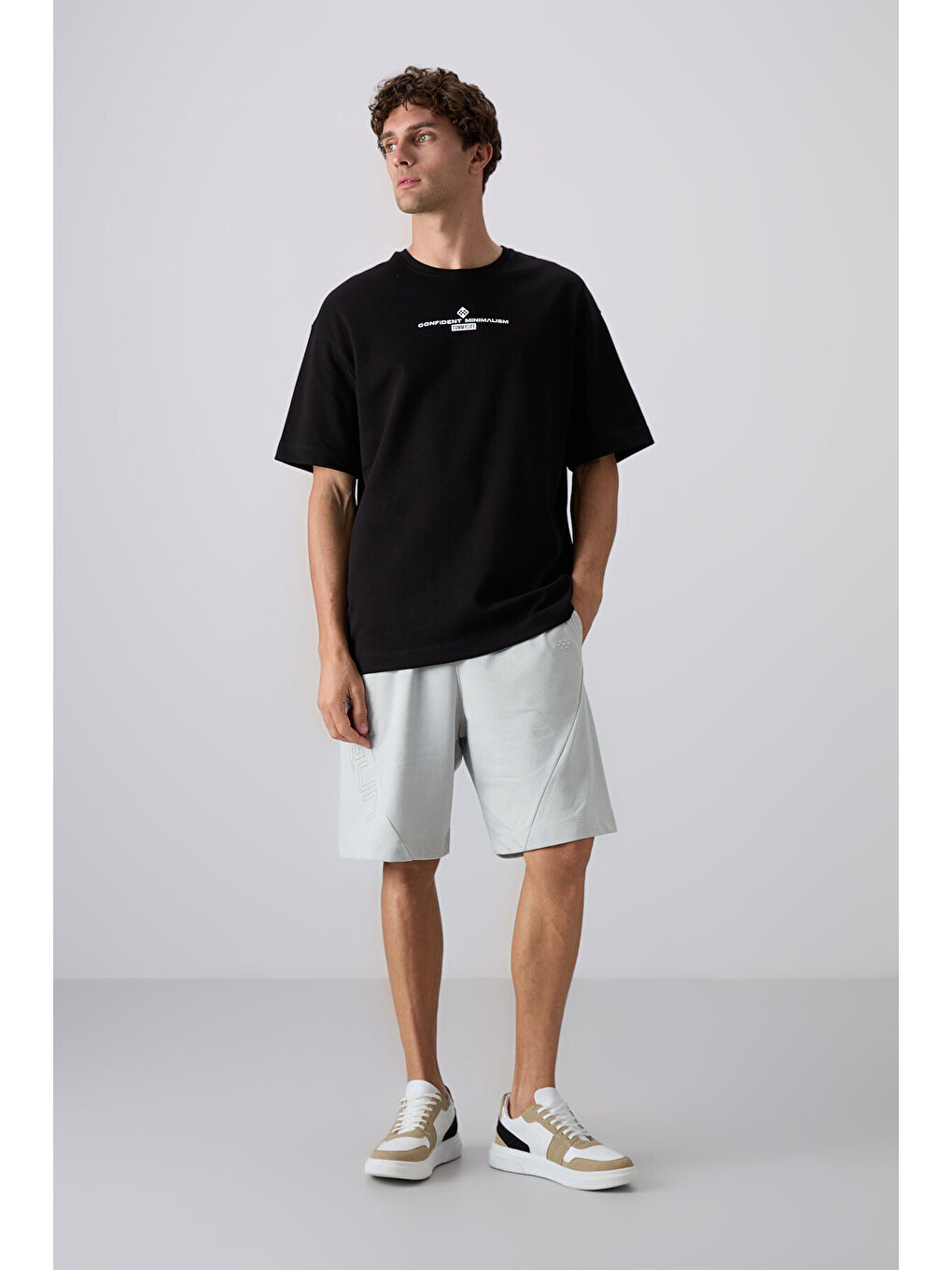 Siyah Sıyah/Beyaz Pamuklu Kalın Yumuşak Dokulu Oversize Fit Baskılı Erkek Tişört - 88321-2