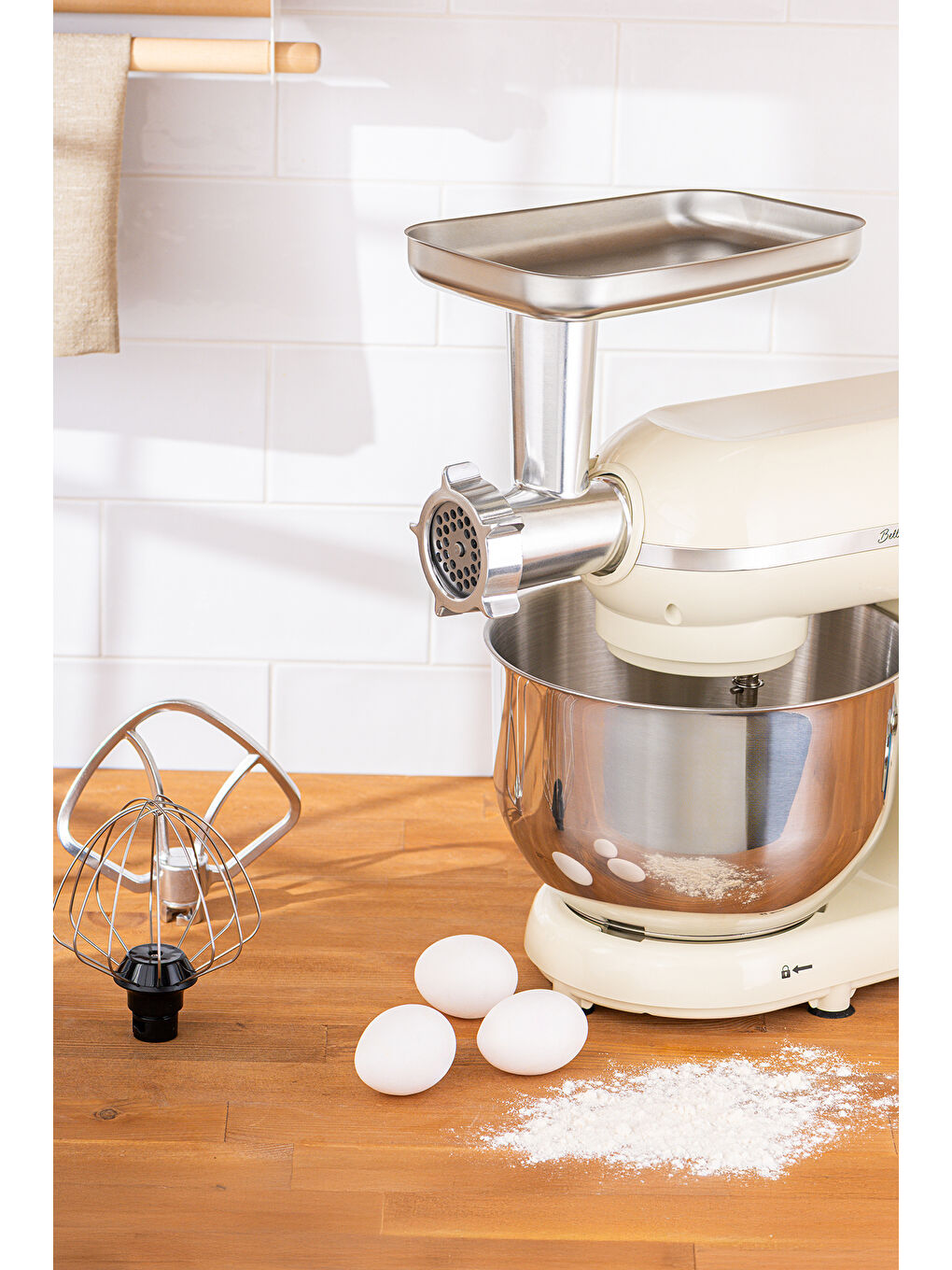 Bella Gusto Comfort Kıyma Çekme Aparatlı Hamur Yoğurma Makinesi Krem 1300W 5,5L-2