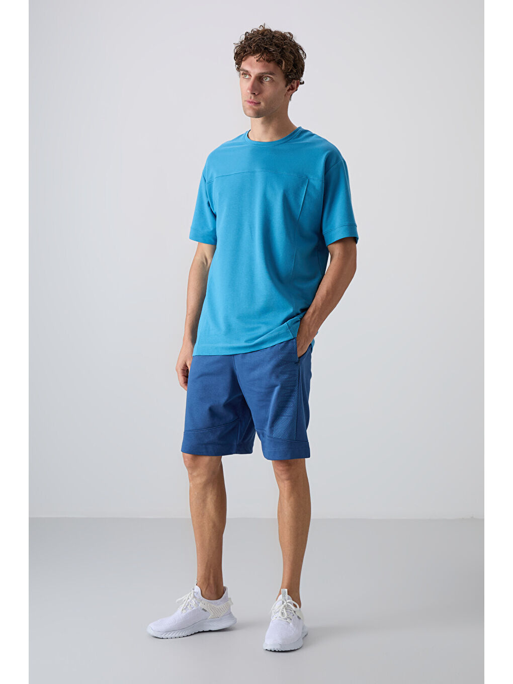 Petrol Mavi Pamuklu Kalın Yumuşak Dokulu Oversize Fit Basic Erkek Tişört - 88349-4