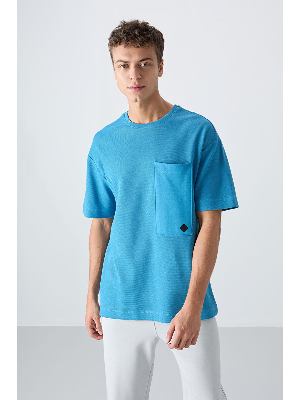 Petrol Mavi Pamuklu Kalın Yüzeyi Dokulu Oversize Fit Basic Erkek Tişört - 88341