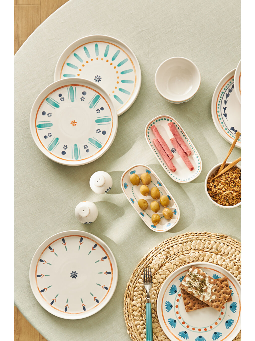 Beyaz Agatha Porselen 32 Parça 6 Kişilik Kahvaltı/Servis Takımı-2