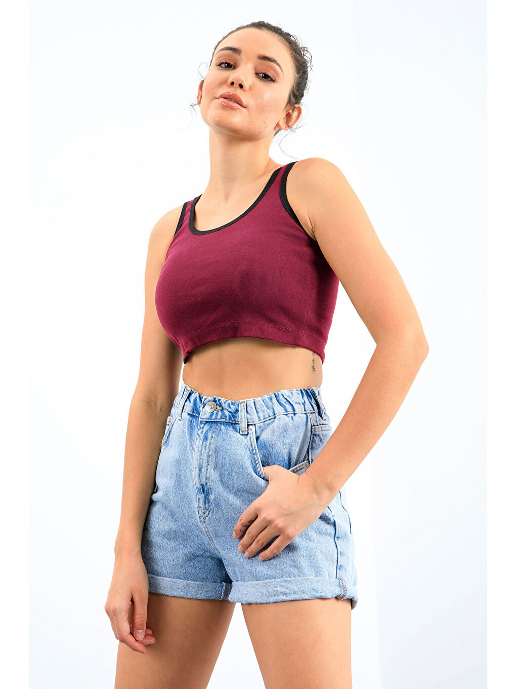 Bordo Basic Sıfır Kol Dar Kalıp U Yaka Kadın Crop Top Atlet - 97162-4
