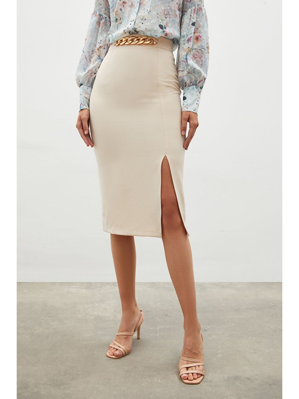 Zincir Detaylı Kalem Etek - Bej-6