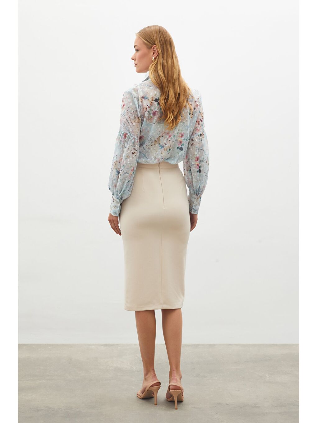 Zincir Detaylı Kalem Etek - Bej-7