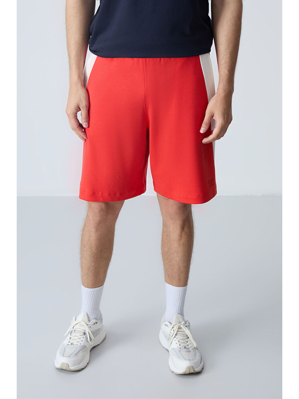 Kırmızı Fiesta Pamuklu Kalın Yumuşak Dokulu Standart Fit Basic Erkek Şort  - 81280-3