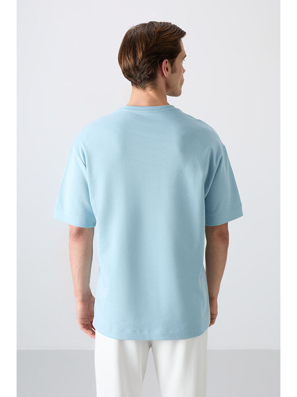 Açık Mavi Pamuklu Kalın Yumuşak Dokulu Oversize Fit Baskılı Erkek Tişört - 88320-4