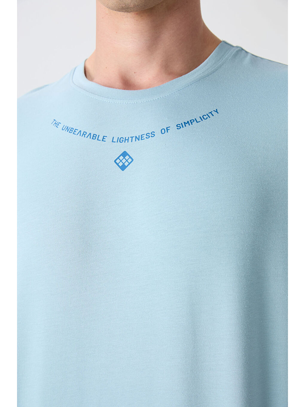 Açık Mavi Pamuklu Kalın Yumuşak Dokulu Oversize Fit Baskılı Erkek Tişört - 88343-2