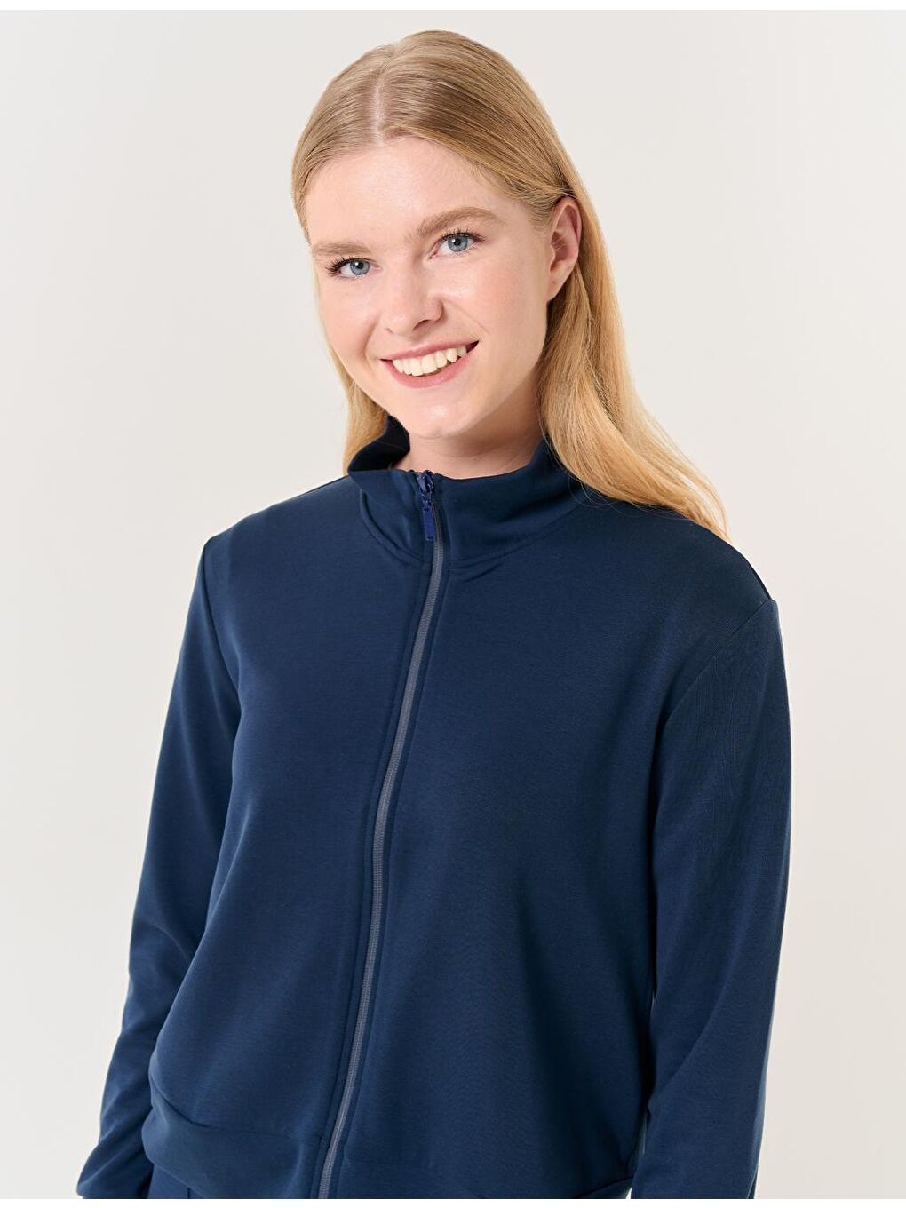 Lacivert Balıkçı Yaka Uzun Kollu Fermuarlı Sweatshirt-1