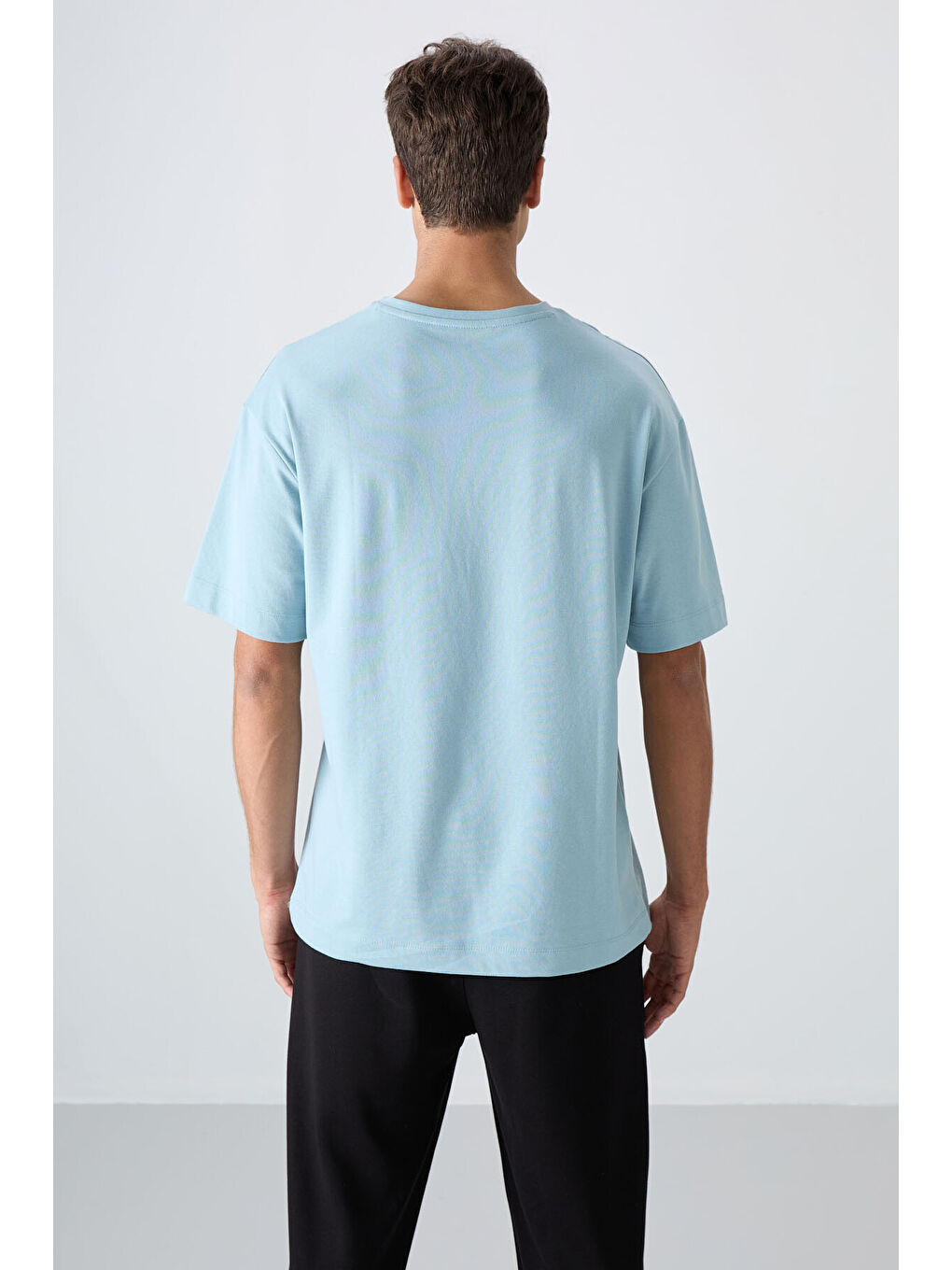 Açık Mavi Pamuklu Kalın Yumuşak Dokulu Oversize Fit Baskılı Erkek Tişört - 88329-4