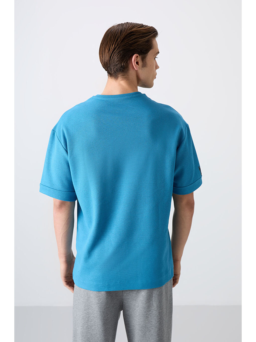 Petrol Mavi Pamuklu Kalın Yüzeyi Dokulu Oversize Fit Basic Erkek Tişört - 88339-4