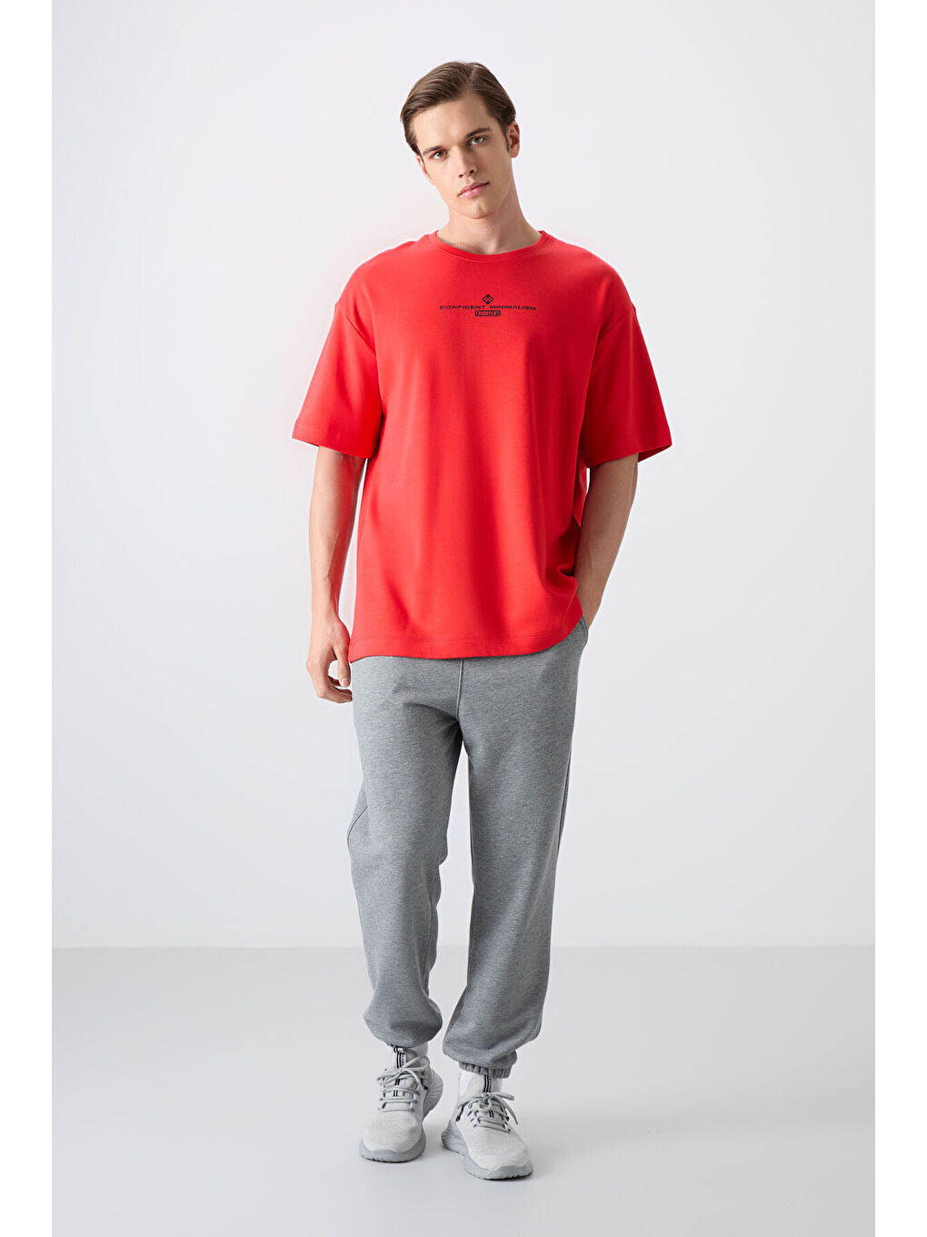 Kırmızı Pamuklu Kalın Yumuşak Dokulu Oversize Fit Baskılı Erkek Tişört - 88321-1