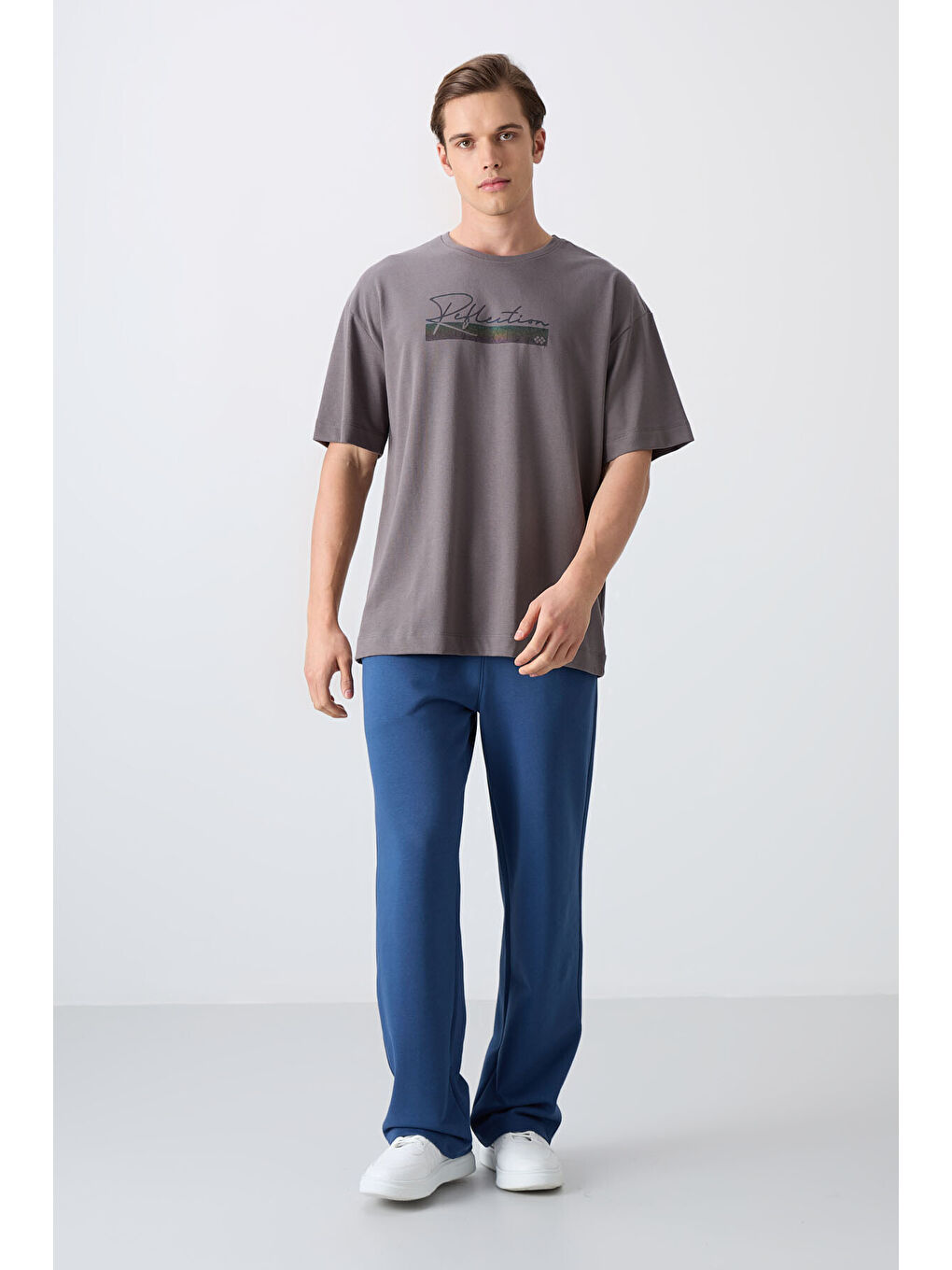 Koyu Gri Pamuklu Kalın Yumuşak Dokulu Oversize Fit Baskılı Erkek Tişört - 88334-1