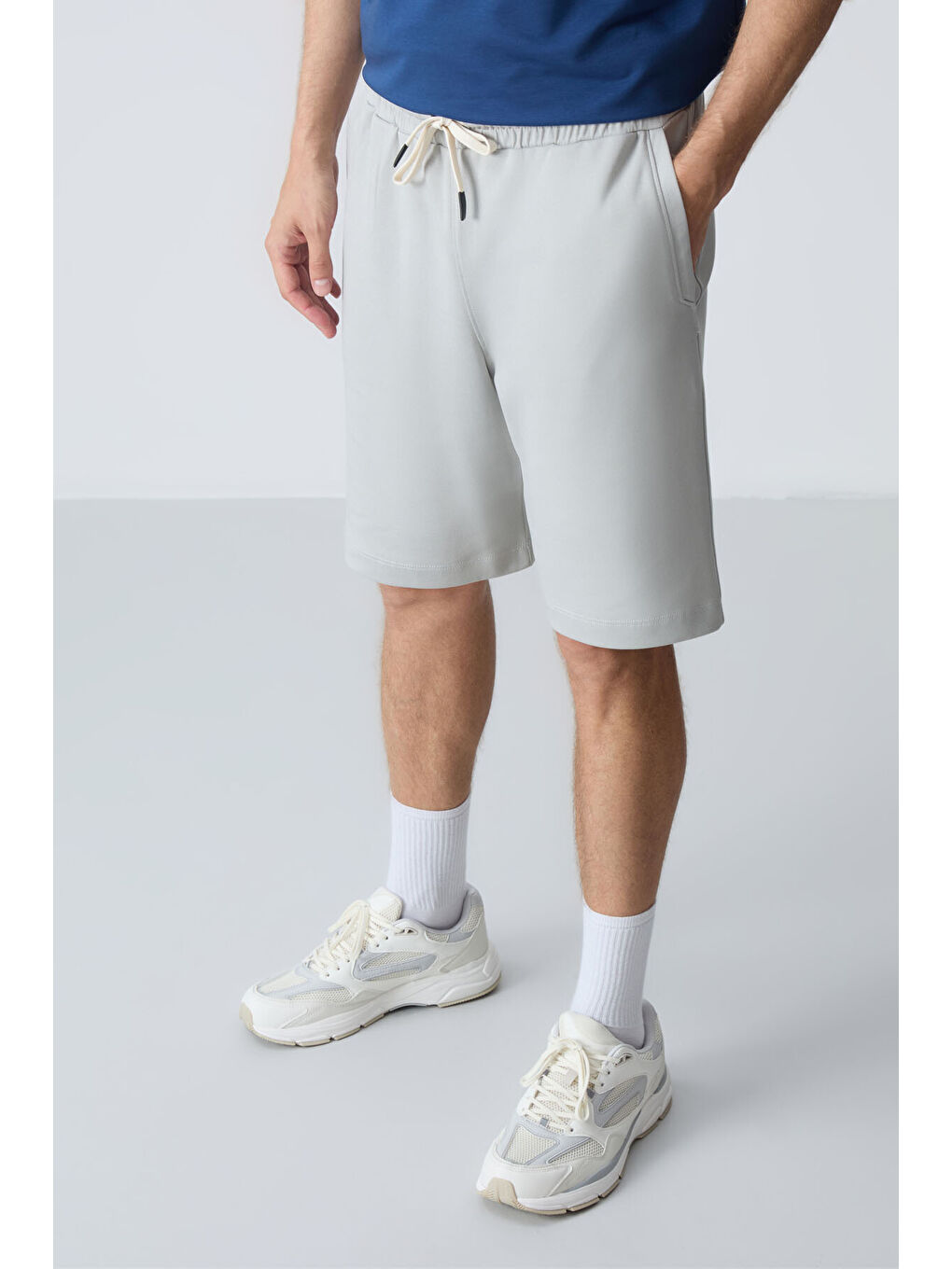 Bej Taş Pamuklu Kalın Yumuşak Dokulu Standart Fit Basic Erkek Şort  - 81275