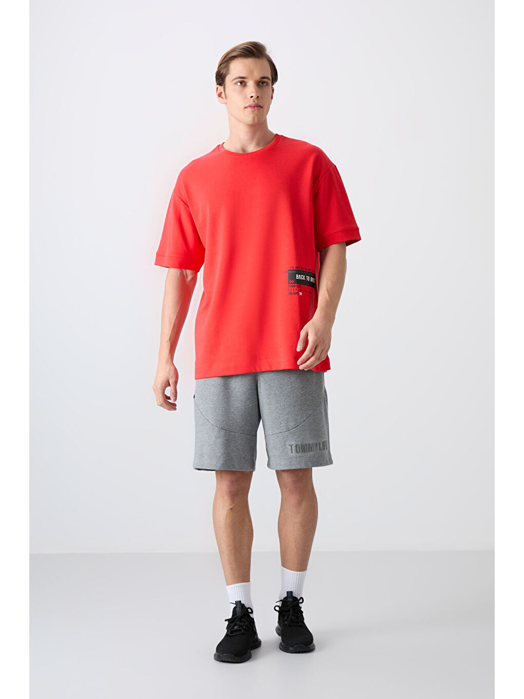 Kırmızı Pamuklu Kalın Yumuşak Dokulu Oversize Fit Baskılı Erkek Tişört - 88322-1