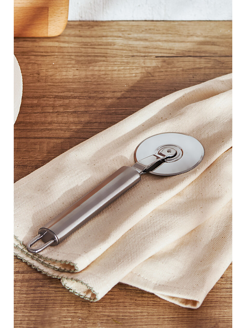 Gri Modern Pizza Kesici-2