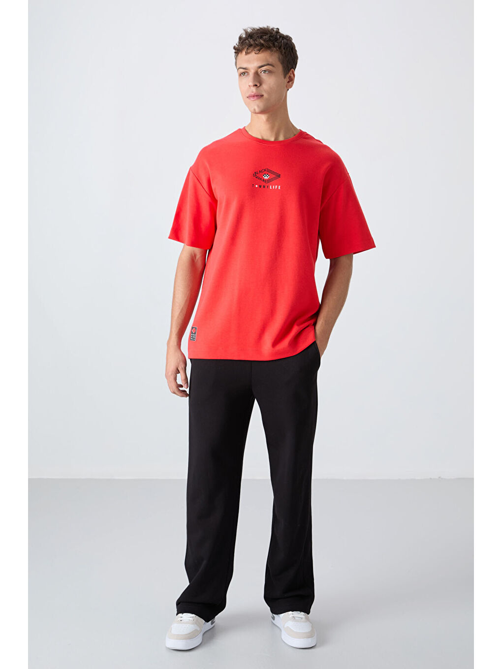 Kırmızı Fiesta Pamuklu Kalın Yumuşak Dokulu Oversize Fit Baskılı Erkek Tişört - 88325-2