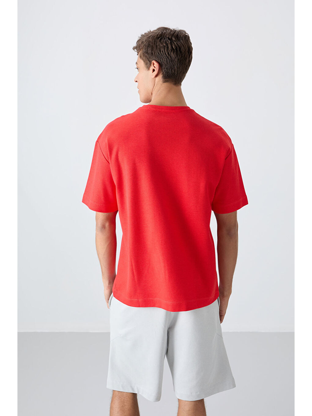Kırmızı Fiesta Pamuklu Kalın Yüzeyi Dokulu Oversize Fit Basic Erkek Tişört - 88341-4