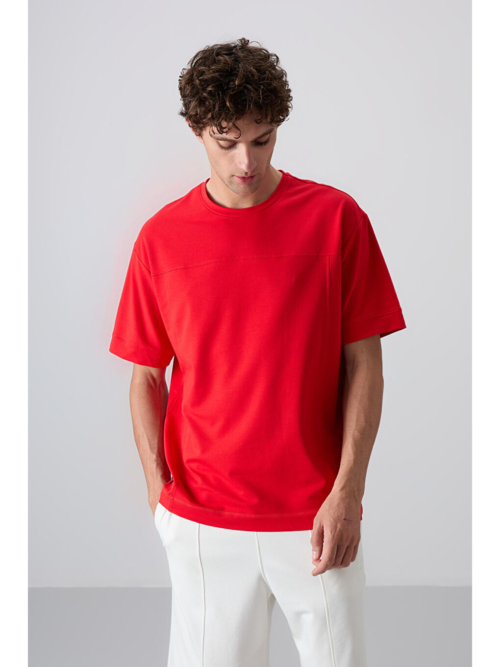 Kırmızı Fiesta Pamuklu Kalın Yumuşak Dokulu Oversize Fit Basic Erkek Tişört - 88349-4