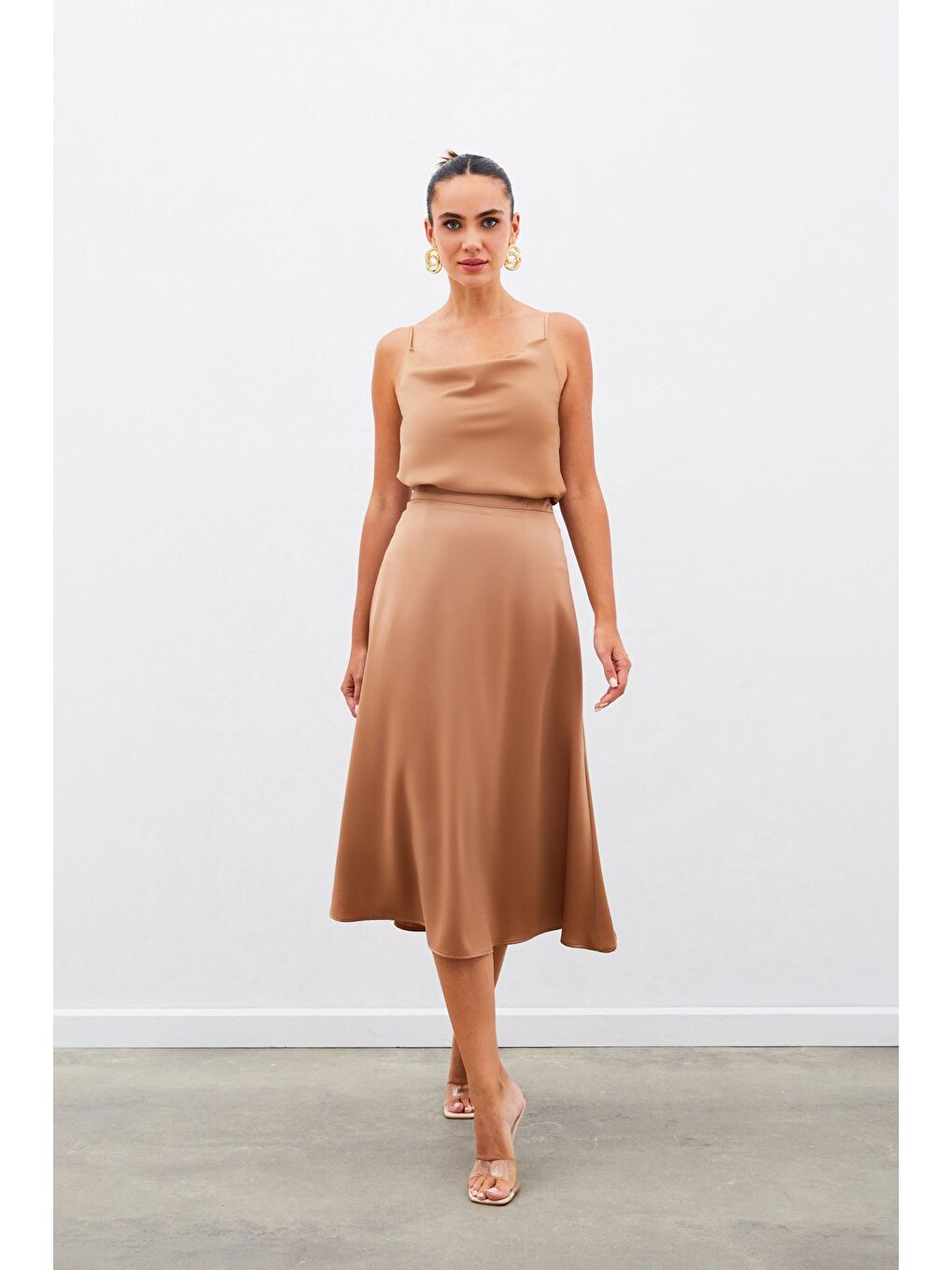 Kahverengi Midi Boy Saten Etek - Camel