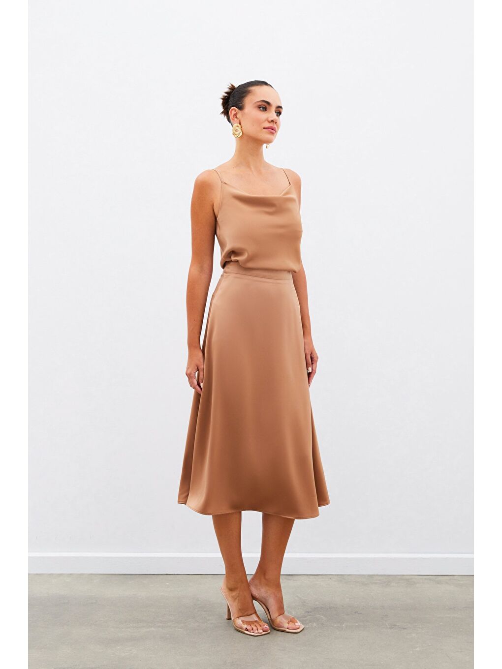 Kahverengi Midi Boy Saten Etek - Camel-3