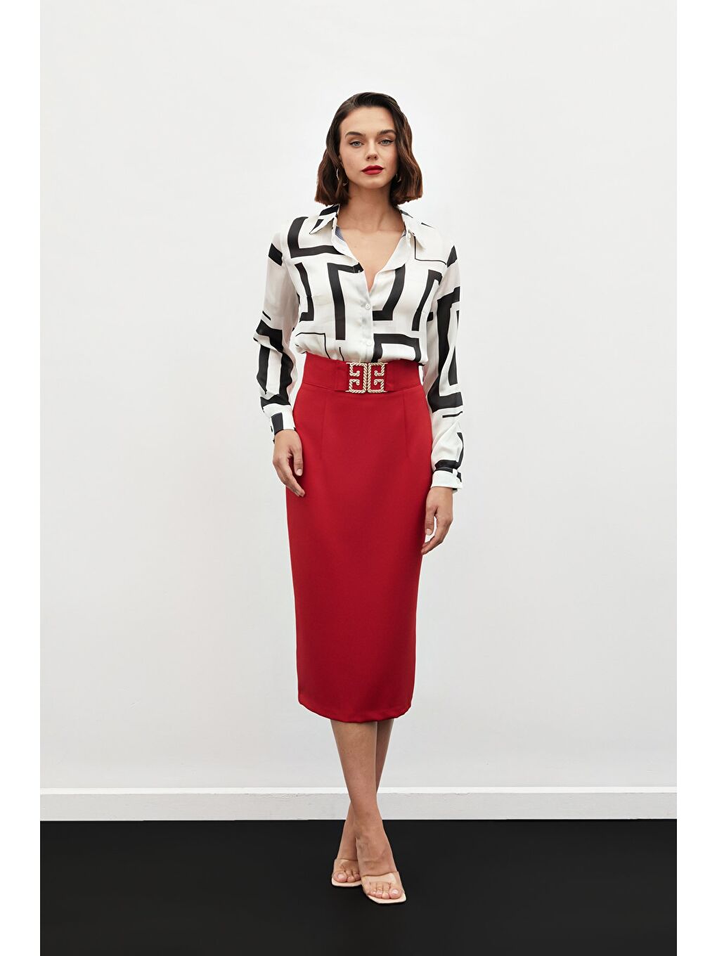 Aksesuar Detaylı Kalem Etek - Kırmızı-1