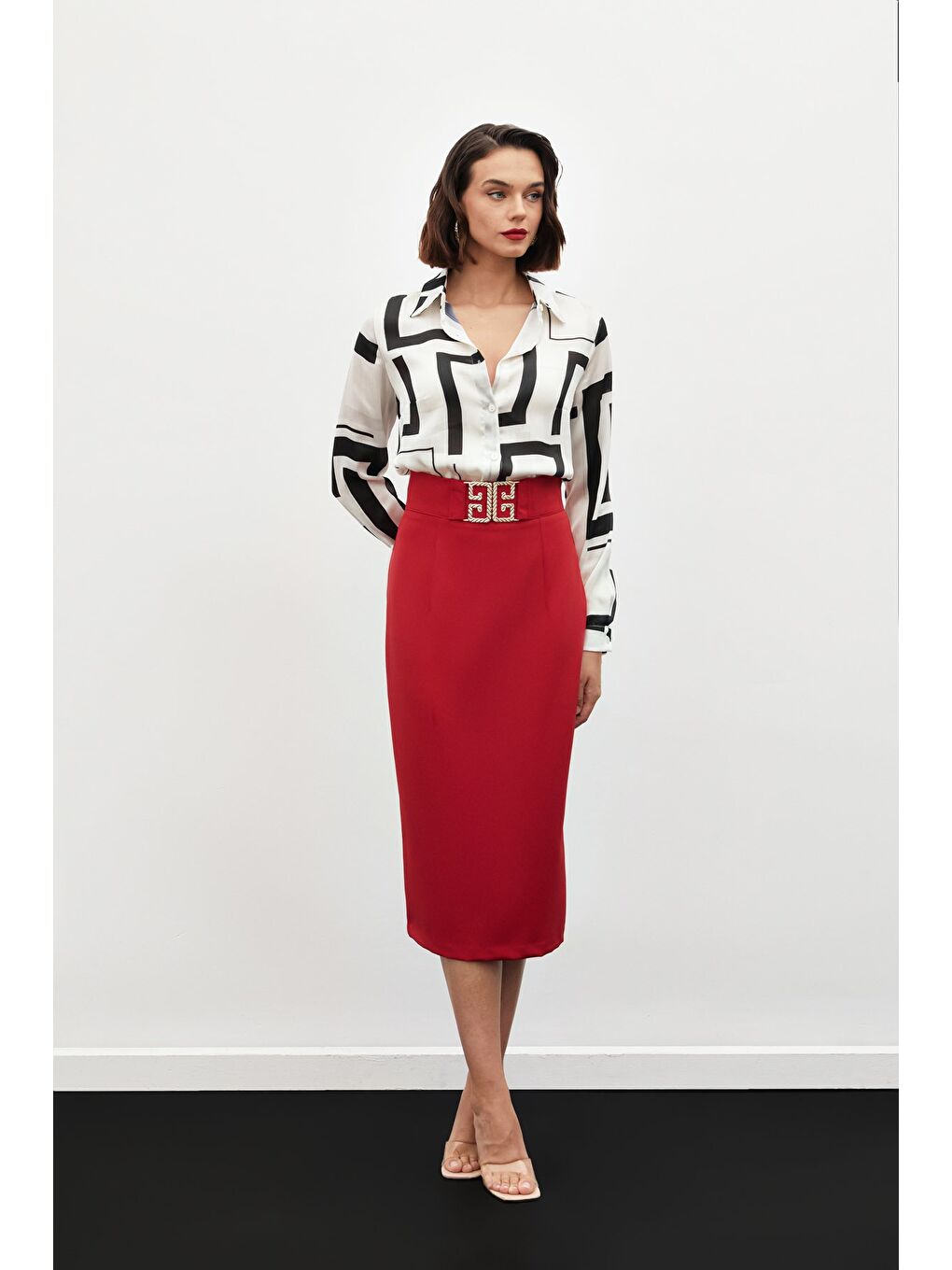 Aksesuar Detaylı Kalem Etek - Kırmızı-2