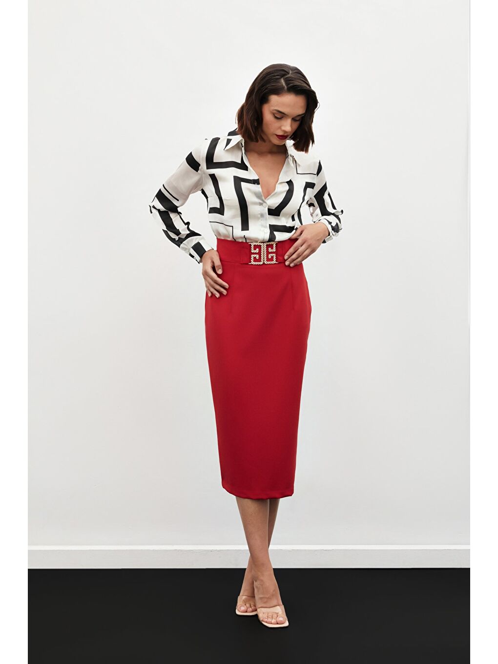 Aksesuar Detaylı Kalem Etek - Kırmızı-3