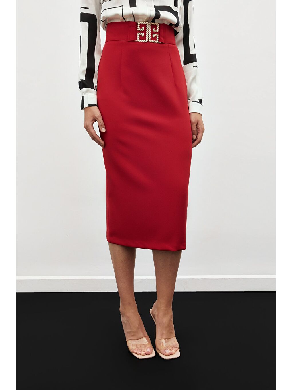 Aksesuar Detaylı Kalem Etek - Kırmızı-4