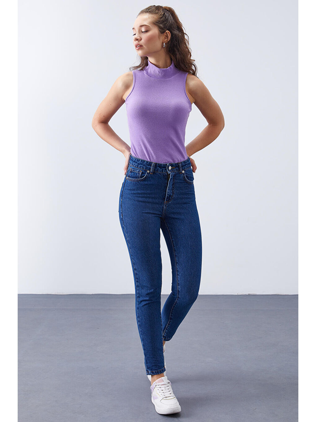 Açık Mavi Yüksek Bel Dar Kalıp Kadın Pantolon - 94612-2