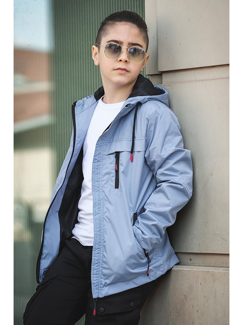 Mavi Erkek Çocuk Kapüşonlu İçi Astarlı Cepli Mevsimlik Mont-1