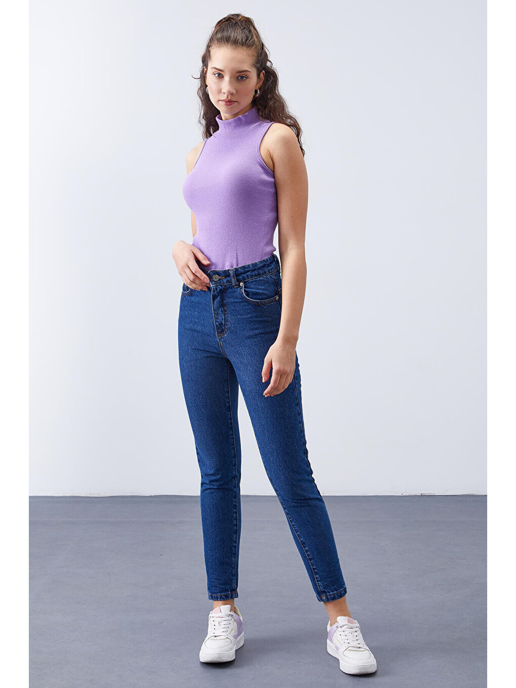 Açık Mavi Yüksek Bel Dar Kalıp Kadın Pantolon - 94612-4