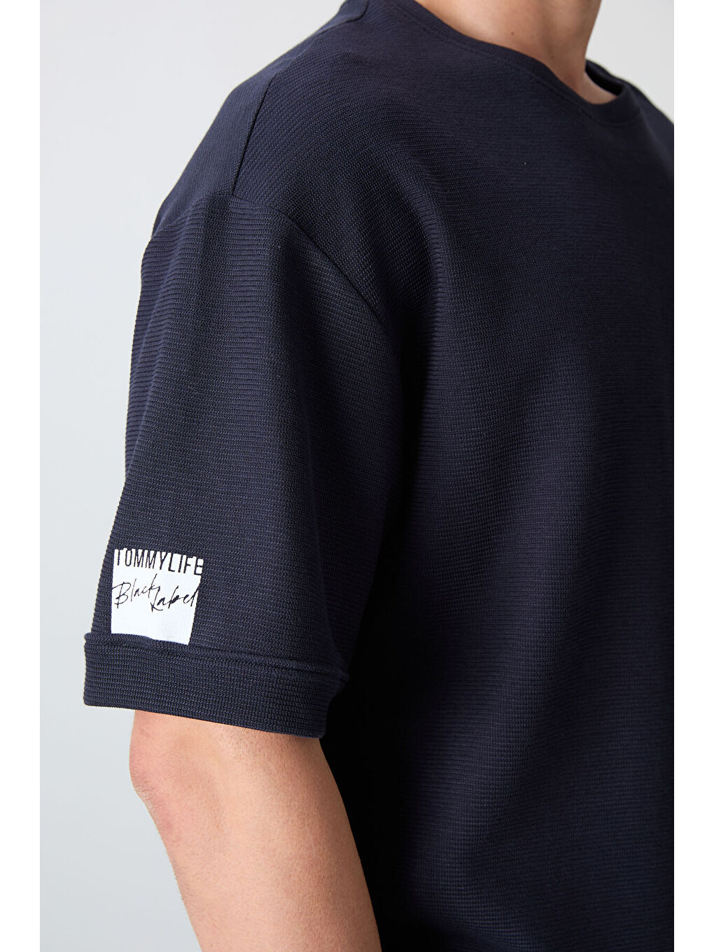 Lacivert Pamuklu Kalın Yüzeyi Dokulu Oversize Fit Basic Erkek Tişört - 88339-2
