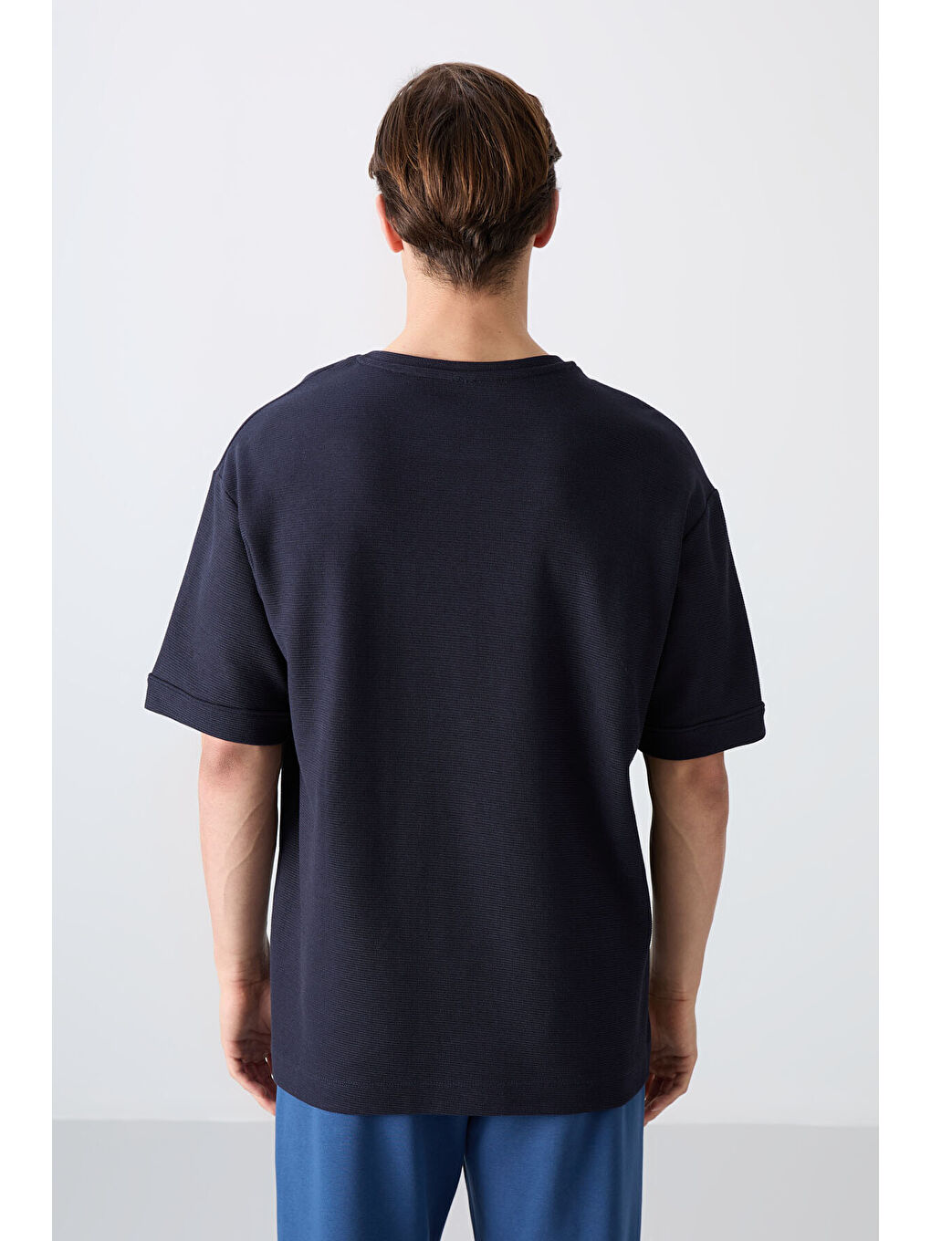 Lacivert Pamuklu Kalın Yüzeyi Dokulu Oversize Fit Basic Erkek Tişört - 88339-4