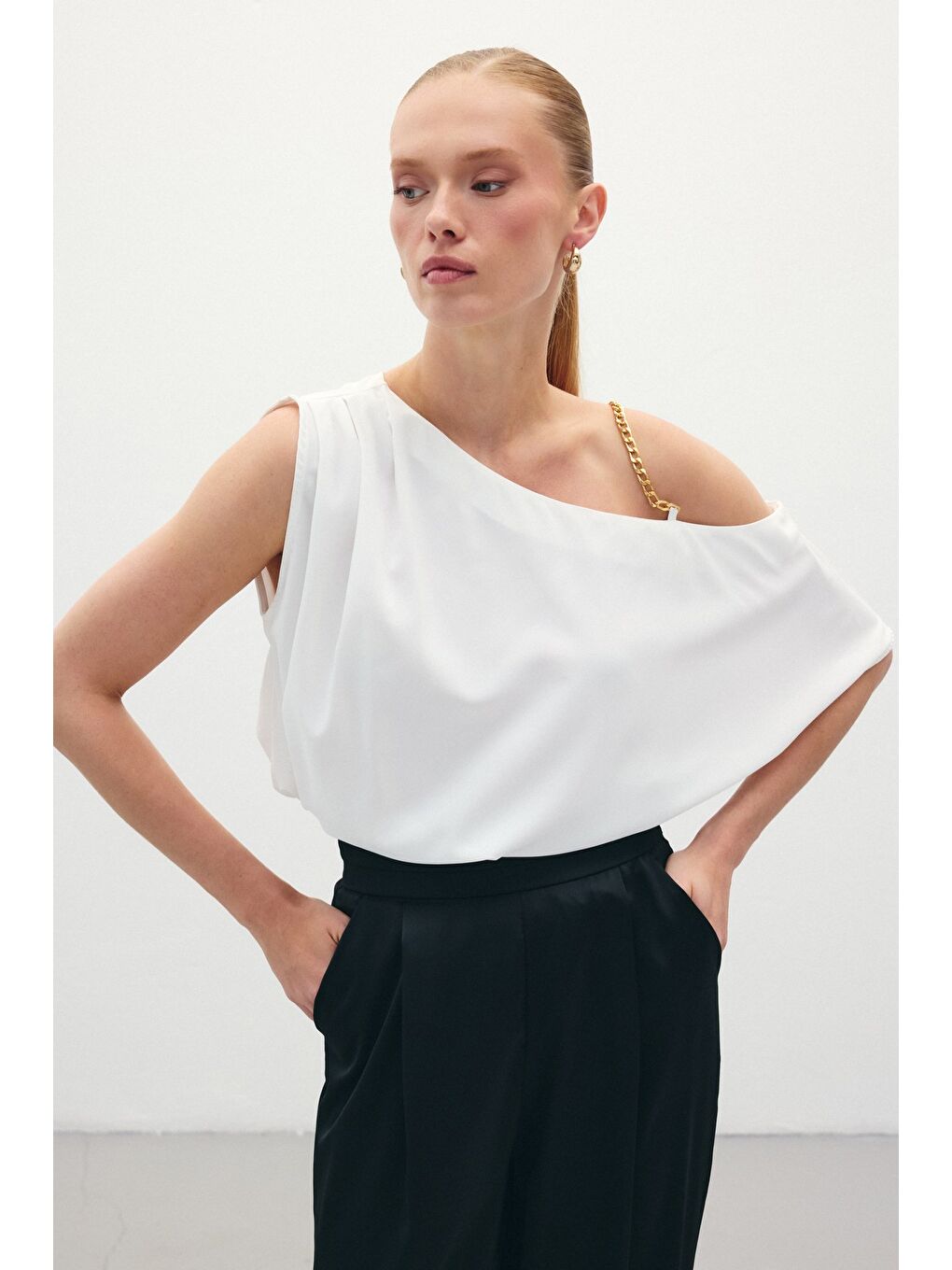 Düşük Omuzlu Salaş Bluz - Ekru-3