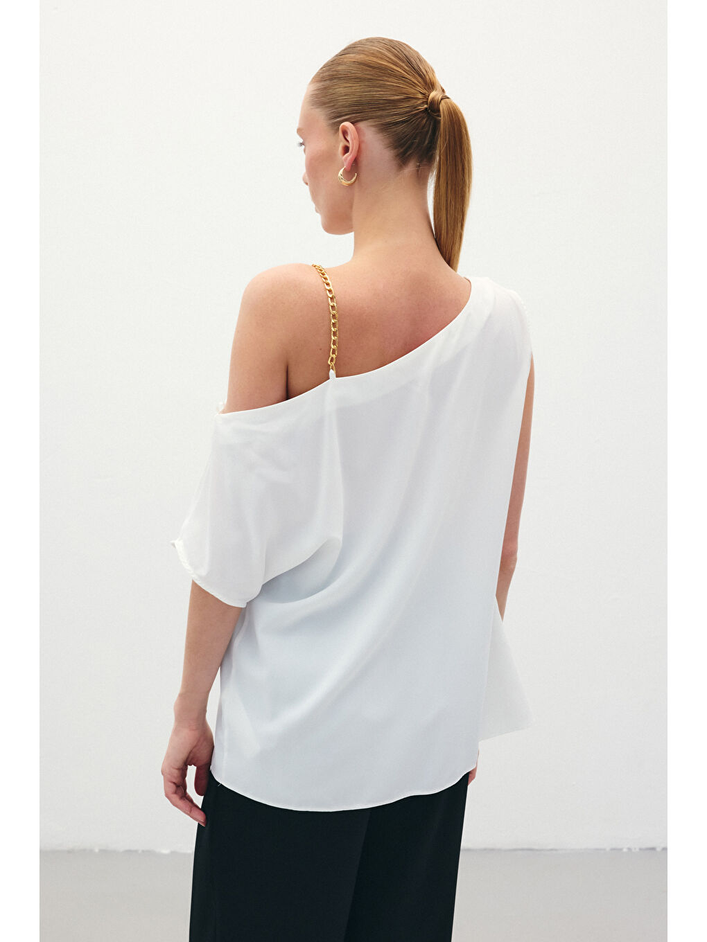 Düşük Omuzlu Salaş Bluz - Ekru-5