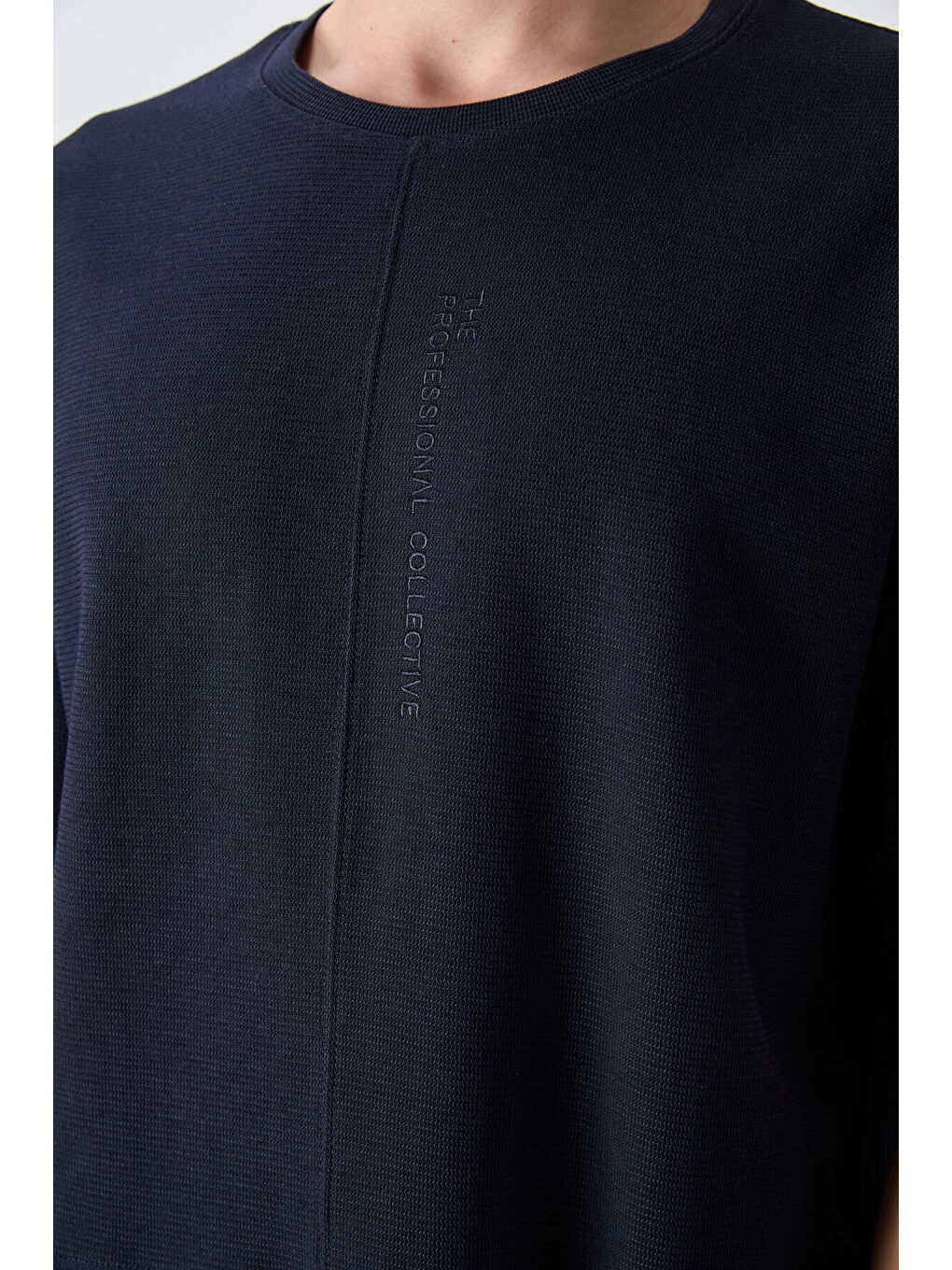 Lacivert Pamuklu Kalın Yüzeyi Dokulu Oversize Fit Basic Erkek Tişört - 88337-2