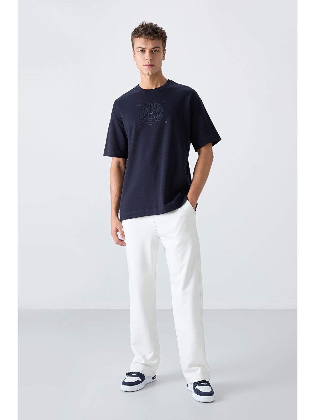 Lacivert Pamuklu Kalın Yumuşak Dokulu Oversize Fit Baskılı Erkek Tişört - 88324-1