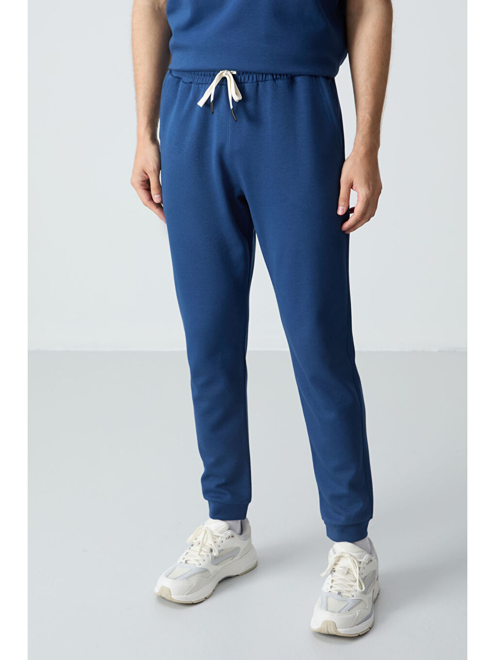 Mavi Parlament Pamuklu Kalın Yumuşak Dokulu Oversize Fit Basic Erkek Eşofman Takım - 85261-4