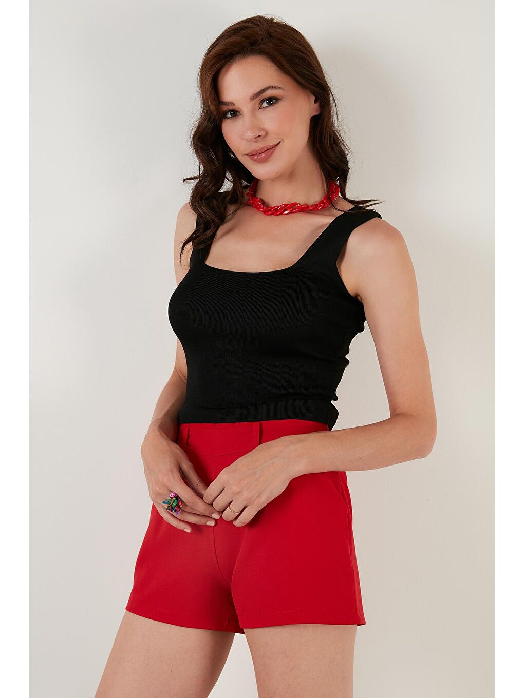 Siyah Kare Yaka Kalın Askılı Atlet 6071479-2